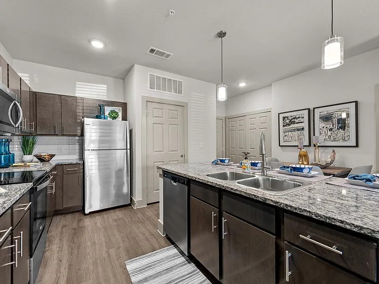 Grand at Cibolo — Photo 23
