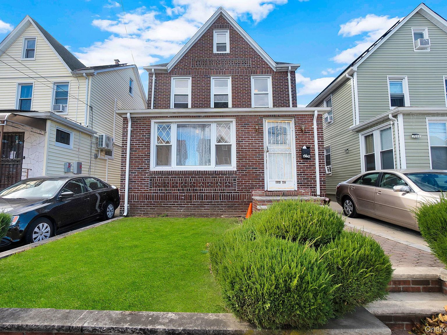114-42 211th St, Cambria Heights, NY 11411 | Zillow