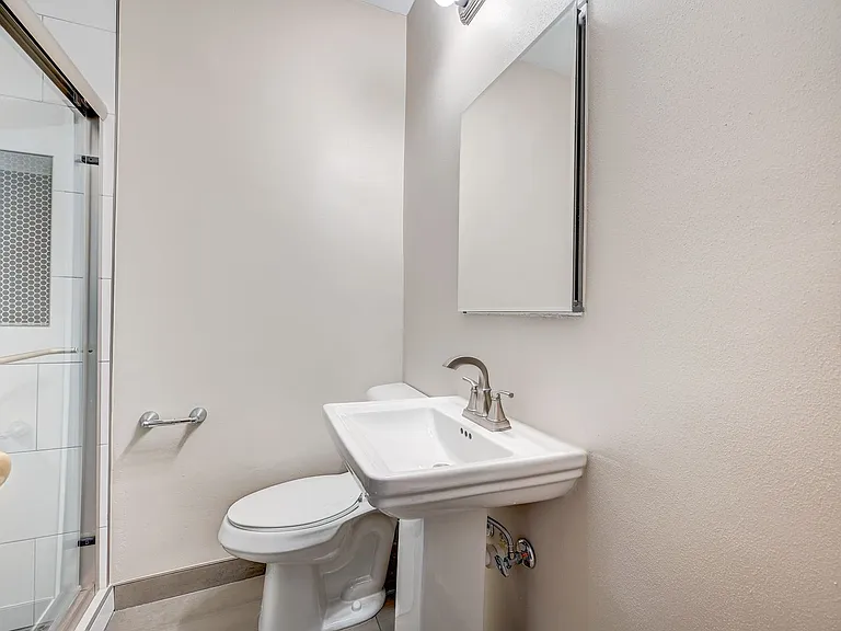 3124 W National Ave — Photo 21