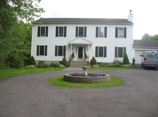 10 Winding Hills Dr, Wallkill, NY 12589