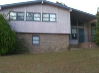 34 Conquest Ln, Bishopville, SC 29010