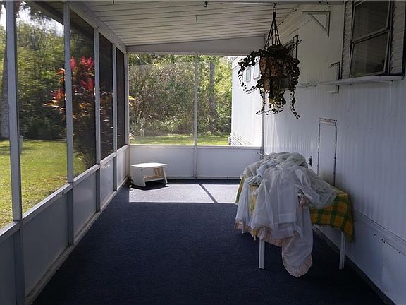 5th image of 4747 NE Blue Heron Ln