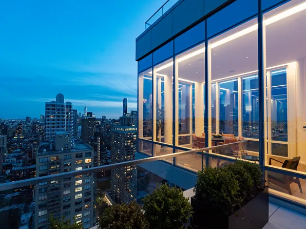 501 3rd Avenue image 11 of 15