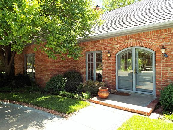 5th image of 7813 Harrington Cir
