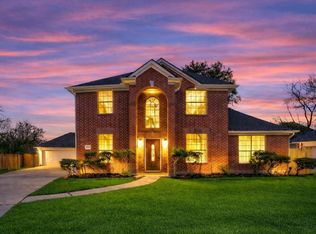 1120 Hidden Oaks Dr, League City, TX 77573