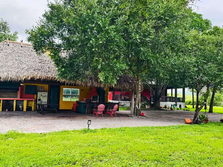 S Hacienda St — Photo 4