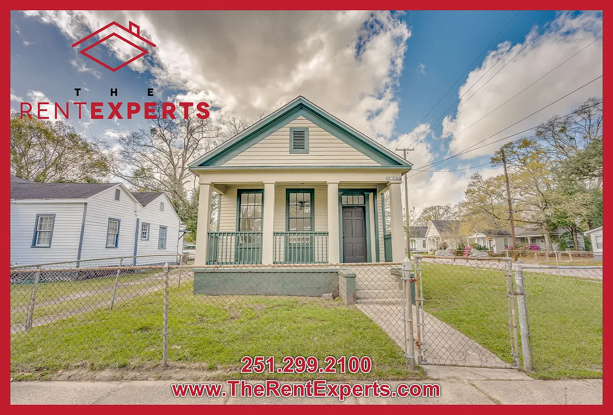Building Photo - 1013 Elmira St #A