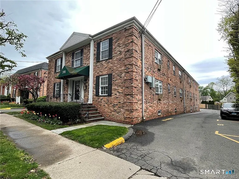 398 Courtland Ave #3 — Photo 4