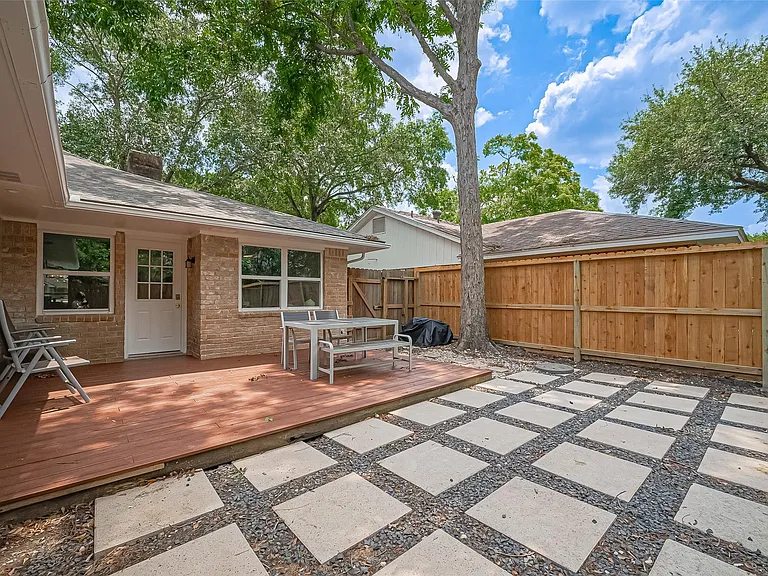 12602 Westleigh Dr — Photo 30