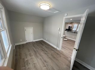 89 3rd Ave, Rensselaer, NY 12144