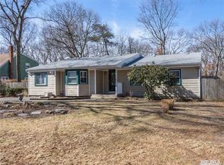 1168 Terry Rd, Lake Ronkonkoma, NY 11779