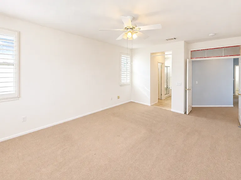 3574 Torrey View Ct — Photo 14