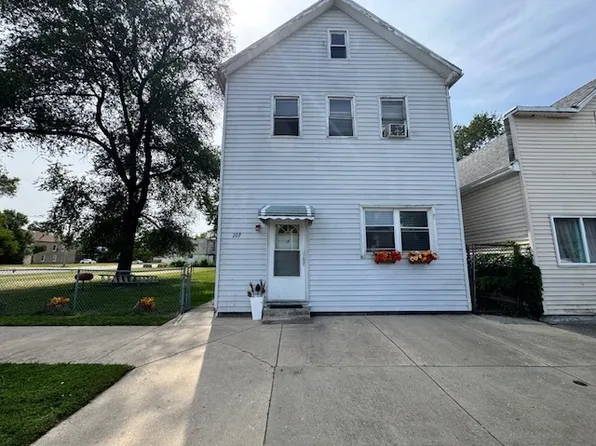 207 155th St, Calumet City, IL 60409