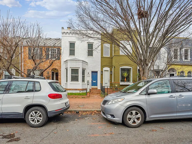 2431 I St NW #A — Photo 25
