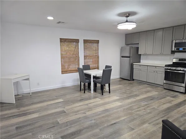 445 E Francis St #1/2, Corona, CA 92879
