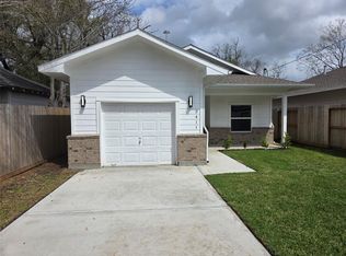 3411 Webster St, Houston, TX 77004