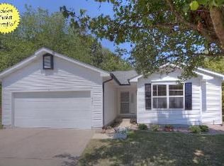 1532 Oak Ridge Ct, O Fallon, IL 62269