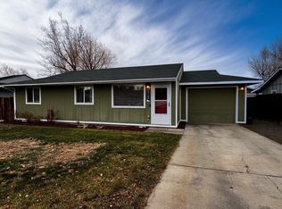 3159 SW Pumice Pl, Redmond, OR 97756