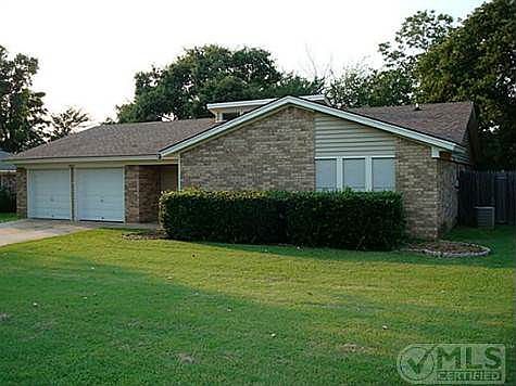 1st image of 7833 Daniel Dr