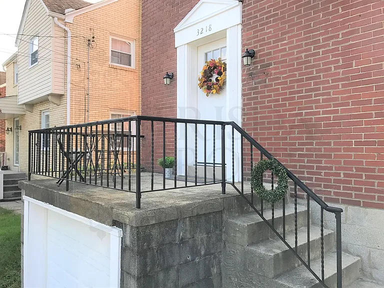 3218 Glendale Ave — Photo 44