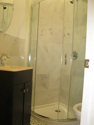 Rented by Tower Brokerage | media 30