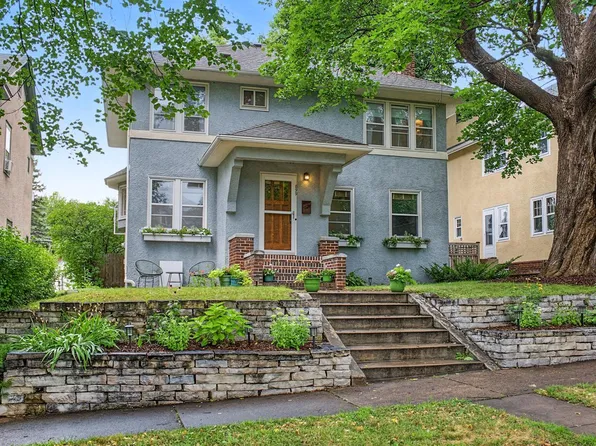 899 Osceola Ave, Saint Paul, MN 55105