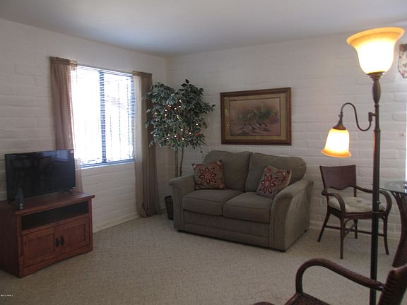 3rd image of 365 S La Canada Dr Unit A