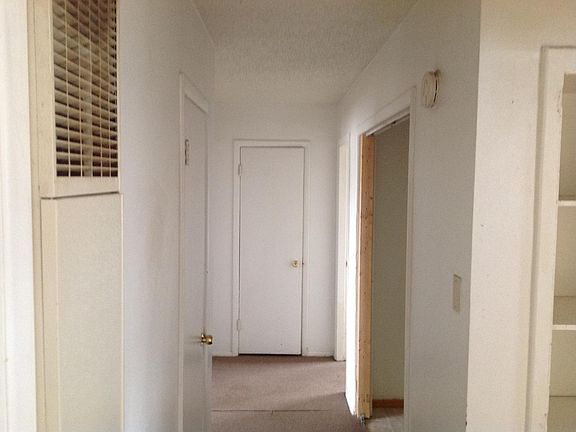 4th image of 3701 Sierra Vista Dr