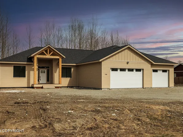 745 W Montana Dr, Palmer, AK 99645