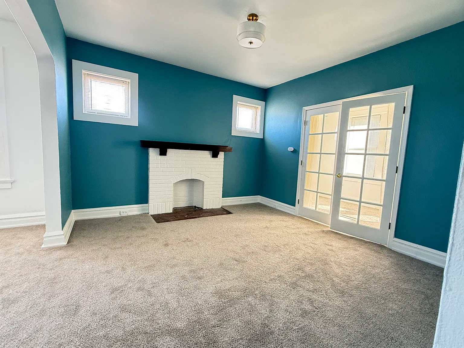 2 bed, 950 sqft, $1,299 — Photo 4
