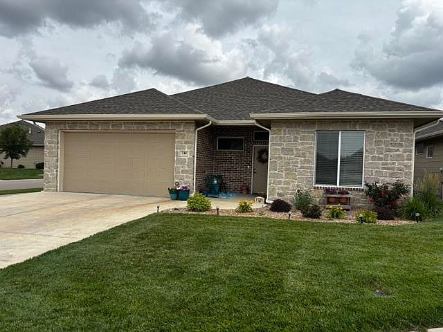 1st image of 744 N Thornton Ct