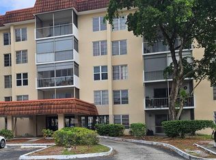 4172 Inverrary Dr APT 512, Lauderhill, FL 33319