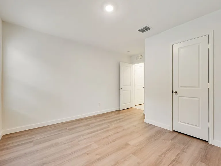 1012 Barkers Pond Ave — Photo 16