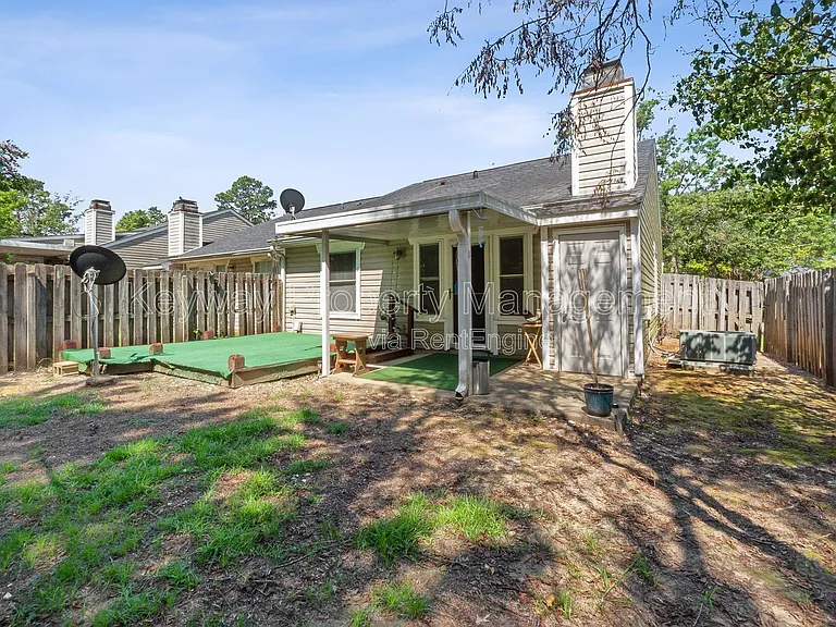 410 Tracewood Pl — Photo 16