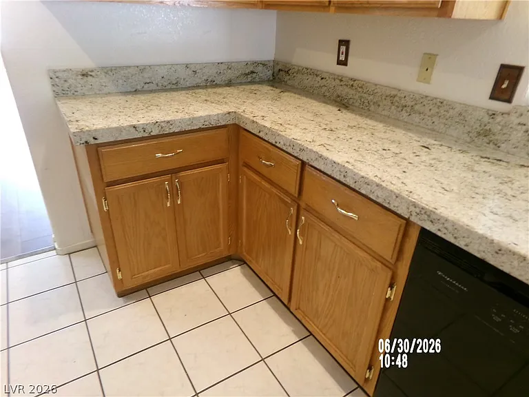 809 Long Branch Dr — Photo 13