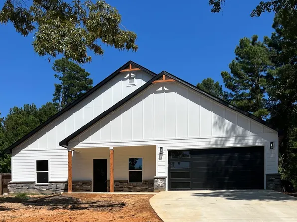 10186 Sparks Dr, Tyler, TX 75704