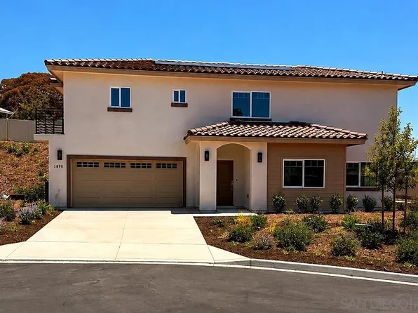 3890 Rojo Tierra Rd, La Mesa, CA 91941