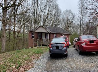 212 Woodlawn Dr, Dickson, TN 37055