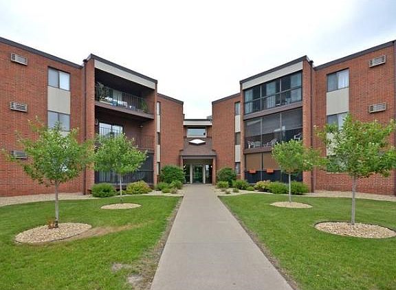 2nd image of 1800 Riverwood Dr APT 101
