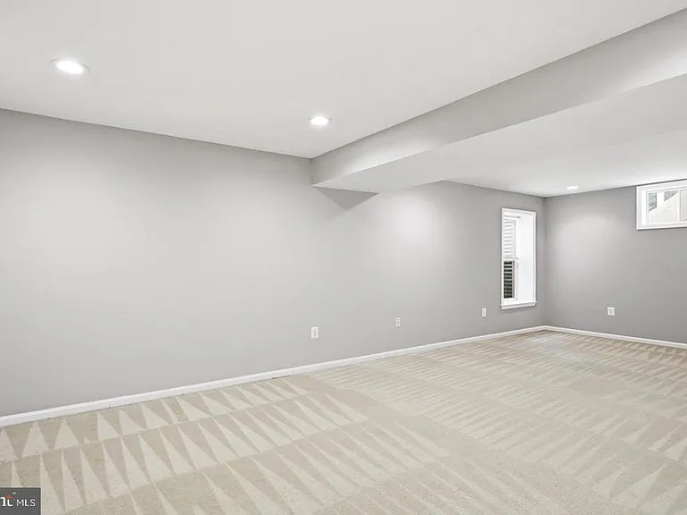 16542 Reservoir Loop — Photo 11