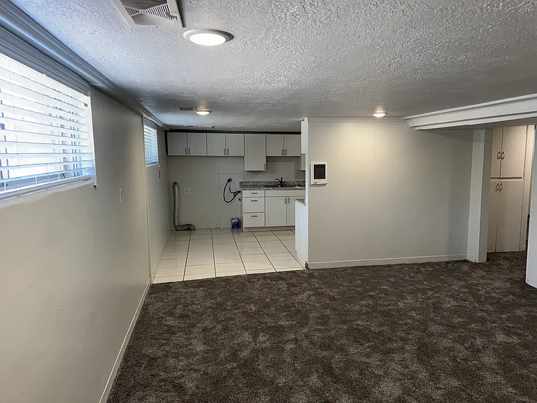285 W 920 S #B — Photo 5