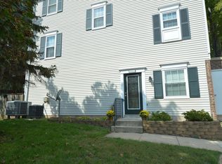 4046 Summer Hollow Ct #150C, Chantilly, VA 20151