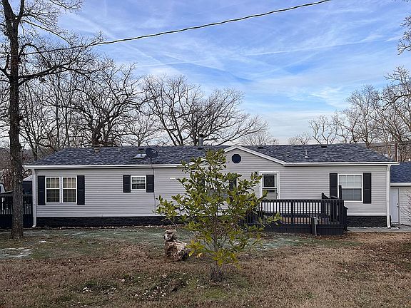 2nd image of 53 Shoreline Ln