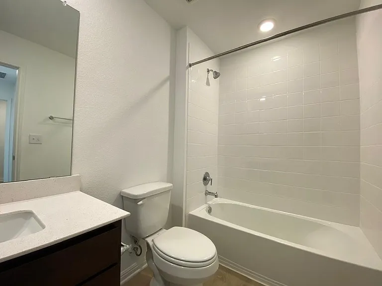 241 Saide St — Photo 25