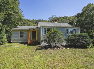 23 Quinebaug Camp Rd, Griswold, CT 06351