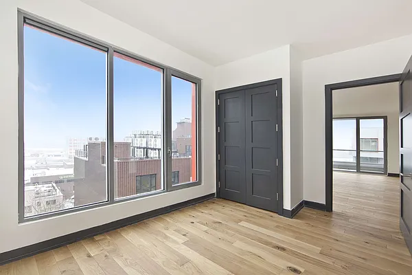 Rented by Bold New York | media 39