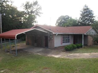 1113 Williams St, Tuskegee, AL 36083