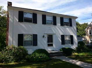 33 Vermont St, West Roxbury, MA 02132