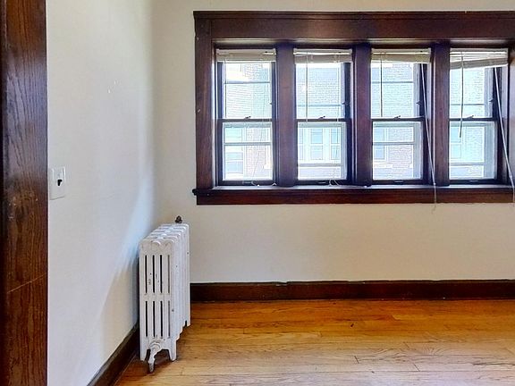 5th image of 111 E Gorham St #1