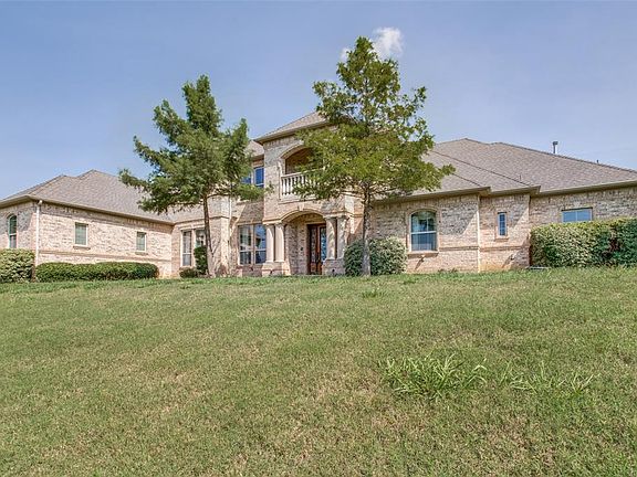 4th image of 2613 Whispering Oaks Cv